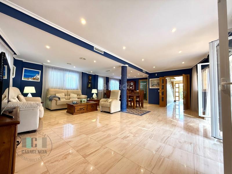 Foto 44b12b1e-d9e6-4c70-9a28-70fa8ea2bd7a. Haus mit parking pool in El Balcó-Jaume I Oropesa del Mar