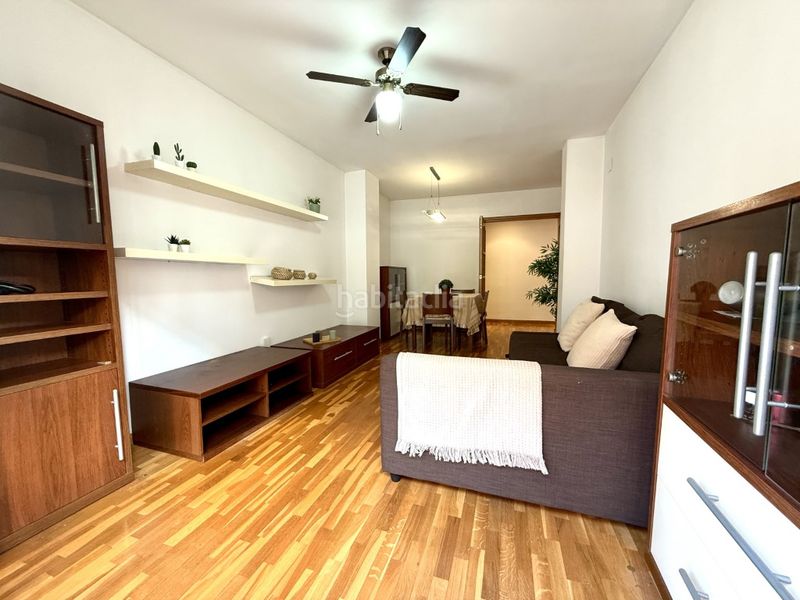 Foto 5a1475c4-0b21-499d-9948-a0a26fc3fde5. Piso  con espacio y luz en benicàssim 3 dormitorios dobles, parquet y balcones. parking y trastero en Benicasim / Benicàssim