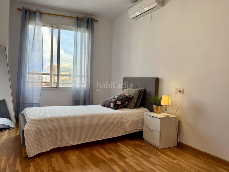 Foto acd82058-fb33-4fbd-acf3-0b53ee99491a. Piso  con espacio y luz en benicàssim 3 dormitorios dobles, parquet y balcones. parking y trastero en Benicasim / Benicàssim