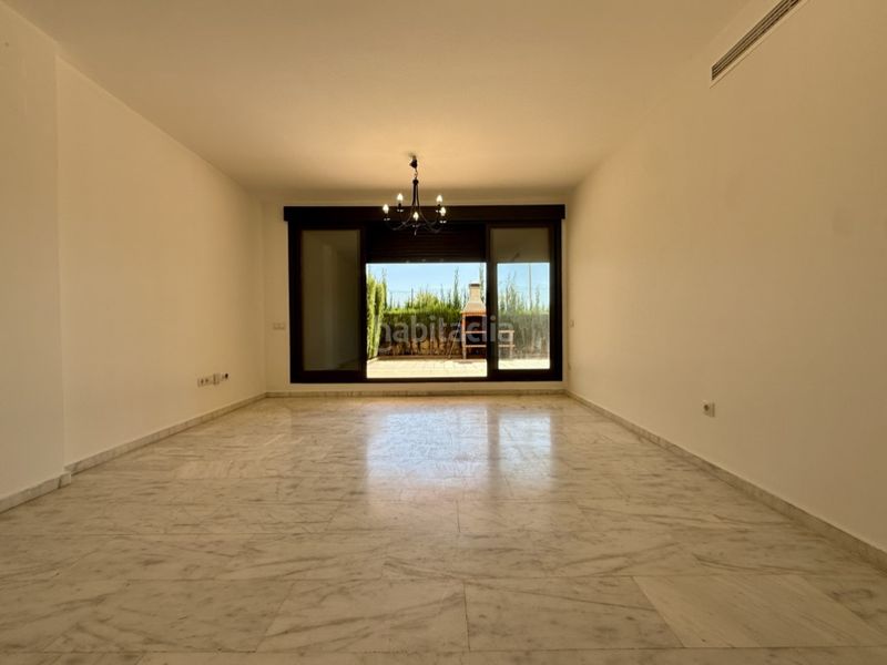 Foto 78f2164a-ae6f-42cc-915d-3c9c25275ee7. Apartamento bajo con gran terraza de 150 m y vistas al mar en torre bellver. en Oropesa del Mar