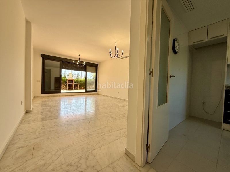 Foto 921268b8-9f2e-463c-a689-cb755cb90f0a. Apartamento bajo con gran terraza de 150 m y vistas al mar en torre bellver. en Oropesa del Mar