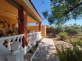 Xalet  Calle morella ur pla del sol. Casa con terreno en urbanización pla del sol alcora