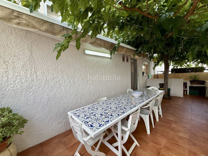 Foto 68c818fa-68d5-47d0-b153-ca8ae70a246f. Casa adosada adosado en una de las mejores zonas de benicàssim en Benicasim / Benicàssim