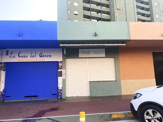 Lloguer Local Comercial  Calle bisbe serra. Local comercial en princicasim.
