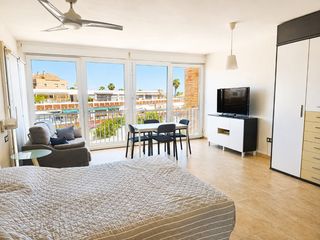 Apartamento  Avenida ferrandis salvador. Apartamento junto al mar en los pinos  el grao de castellón  en