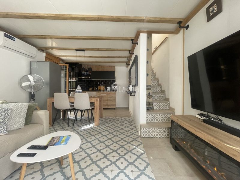 Foto a1d27951-ee9a-4f02-8e7a-5efc8685f4c8. Casa a Onda