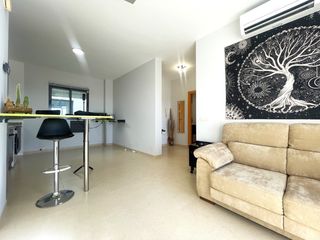 Attique  Calle san jaime. Atico con gran terraza en torreblanca