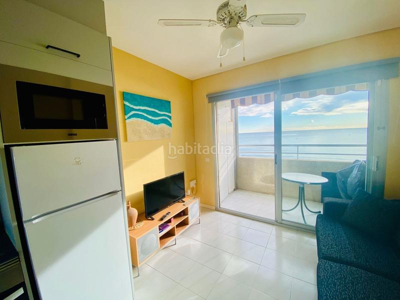 Foto b89215e2-e876-4c8d-8d58-d5b0d6e8b942. Apartamento estudio cabina vista mar con terraza 1 linea de mar en Empuriabrava