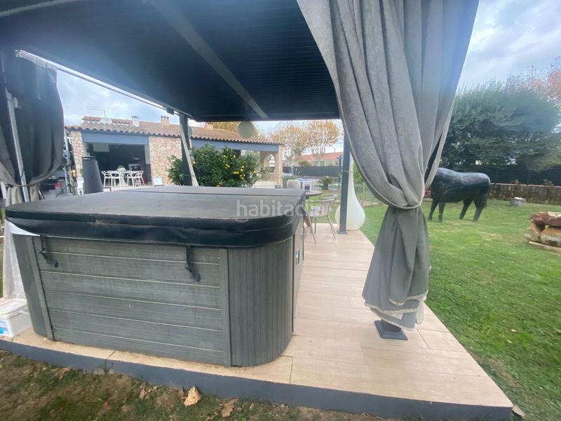 Foto af56d469-cb14-4607-ac28-4f58c5cd1e4f. Casa adossada amb calefacció piscina a Carlit - Montseny Empuriabrava
