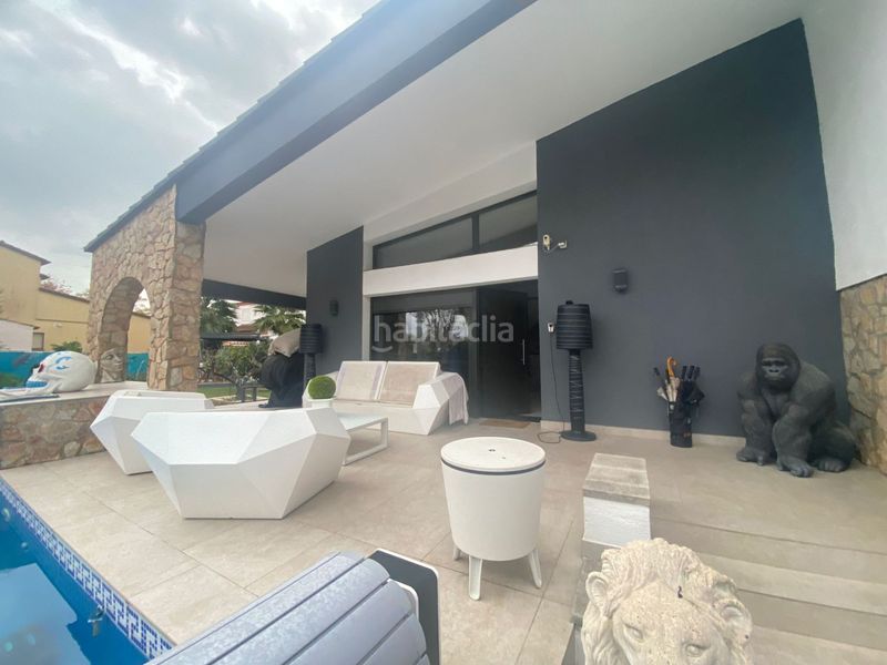 Foto c2f32d44-1aa9-4420-b24a-01d0833c914f. Casa adossada amb calefacció piscina a Carlit - Montseny Empuriabrava