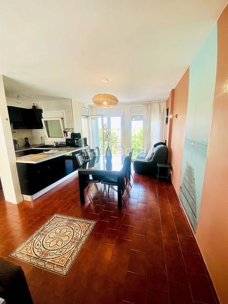 Foto 112d8894-2b49-4f93-a3fc-5b38803c4e4d. Apartament amb piscina a Muga - Gran Reserva - Badia Empuriabrava