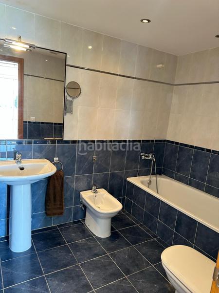 Foto 448dc3ca-678f-4692-8ab6-a0cf4b8cbb5a. Apartamento en illa cartago 92 piso de tres dormitorios con vistas al canal y aparcamiento, excelente ubicación. en Empuriabrava