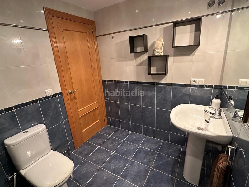 Foto 89a3f31b-bf60-4204-9cb2-2bf10001f2c2. Apartamento en illa cartago 92 piso de tres dormitorios con vistas al canal y aparcamiento, excelente ubicación. en Empuriabrava