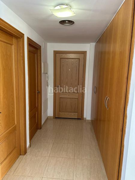 Foto ac37c421-381c-47f9-bf56-7ab7f5d1cbf2. Apartamento en illa cartago 92 piso de tres dormitorios con vistas al canal y aparcamiento, excelente ubicación. en Empuriabrava