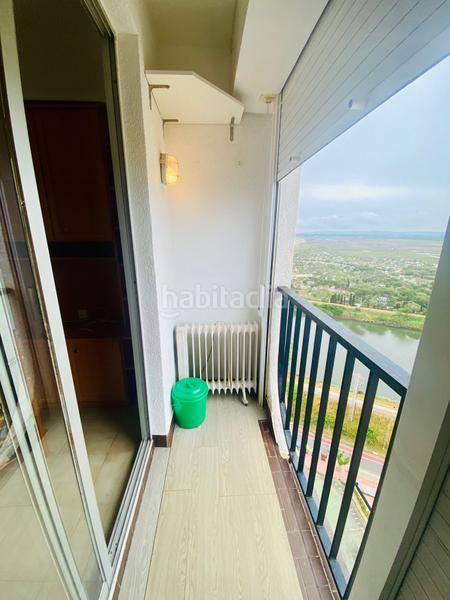 Foto 9e1a19cf-388d-4b32-9857-533bb80e6427. Apartamento en delta muga 4 estudio cabina 1 línea de mar en Empuriabrava