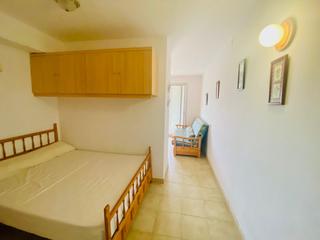 Appartement à Delta muga 4. Estudio cabina 1 línea de mar