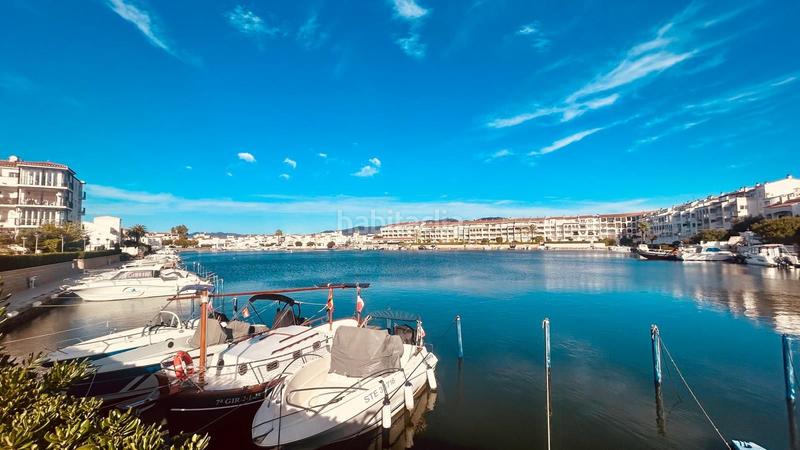 Foto adaff9b9-53b0-4512-9362-f7c35364f07f. Appartement avec piscine dans Sant Maurici Empuriabrava