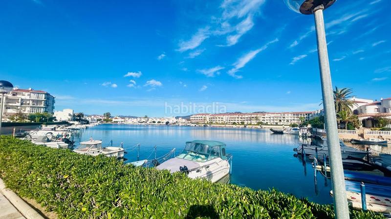 Foto cdf334b5-3ef1-46af-91e3-61af9c5446aa. Appartement avec piscine dans Sant Maurici Empuriabrava