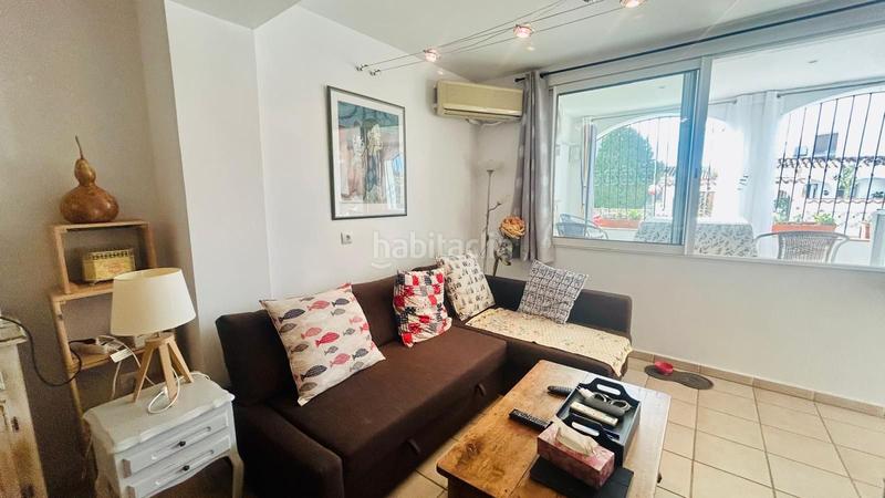 Foto ef8673bb-e8cf-48a9-b5af-975f292d0856. Appartement avec piscine dans Sant Maurici Empuriabrava