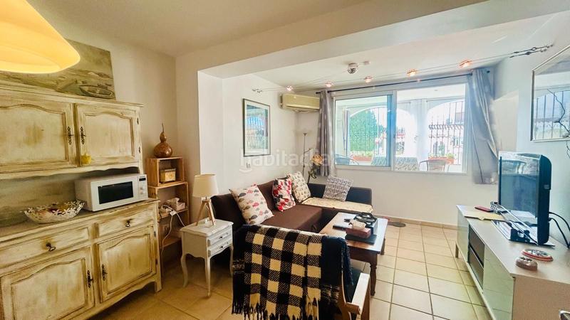 Foto f3c7eeee-36bb-401f-ba9c-c75e66573ea8. Appartement avec piscine dans Sant Maurici Empuriabrava