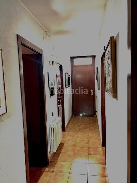 Foto 483b67d6-aa95-4bd8-b8d5-f2c8a3d9f8c1. Xalet amb calefacció aparcament a Santa Maria-Terra Nostra Montcada i Reixac