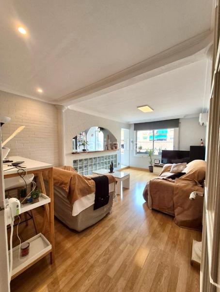 Foto b98de3d0-bf12-4fe6-9bc9-f1efde9b45fe. Pis amb calefacció a Mas Rampinyo - Montcada Nova - Carrerada Montcada i Reixac