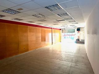 Location Local commercial  Carrer major 12. Local en el centro de montcada