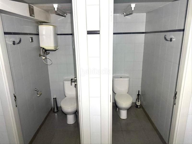 Foto f532c67a-54c1-49a5-a197-d65b2d1c88ff. Location local commercial dans carrer major 12 dans Montcada i Reixac