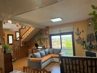 Chalet in Lliçà d´Amunt. Excelente casa a 4 vientos en la zona de lliçà d'amunt