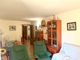 Pis  Carrer alba. Excelente piso en la zona de palamós