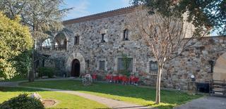 Casa  Carretera vic-arbúcies. Se vende masía histórica: la masia de tarradell