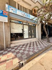 Local Comercial a Avinguda NTRA. SRA. de Montserrat