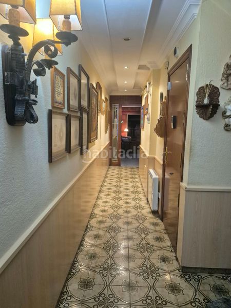 Foto d6fdce7f-7851-448d-831d-f4e8becaa7ab. Dúplex  en venta en el centro con gran terraza en Calella