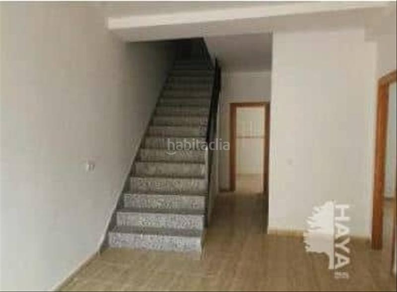 Foto 84cb982d-d84c-4604-9bf9-9e9cf53cb9f6. Dúplex amb aparcament a Abanilla