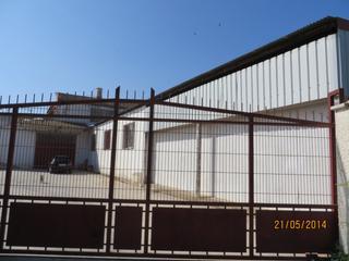 Bâtiment à usage industriel à Zeneta. Nave en varias plantas en venta en el regueron