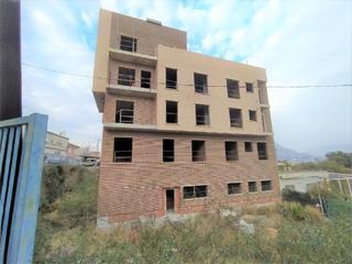 Edifici a El Esparragal. Parte de un edificio en construcción