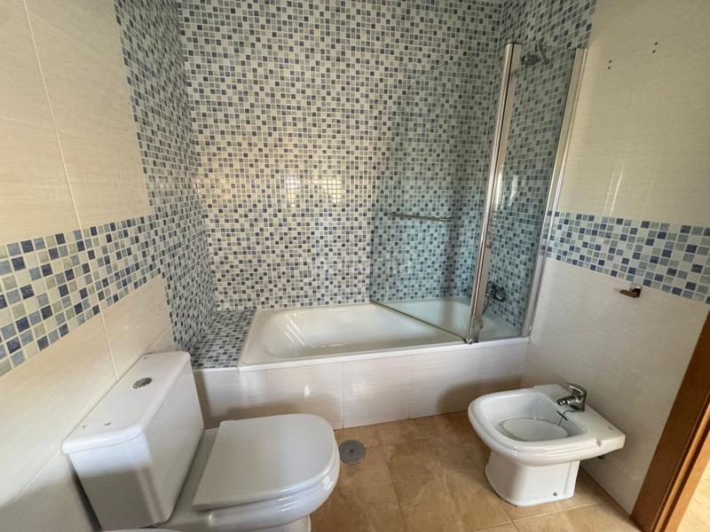 Foto 1e62f7db-cc57-4aab-a2b8-aded99361edc. Dúplex amb aparcament a Fortuna