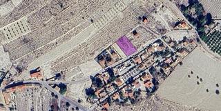 Terreny residencial a Abanilla. Oportunidad única junto al balneario leana!