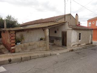 Casa a Beniel. Casa para reformar en el mojon