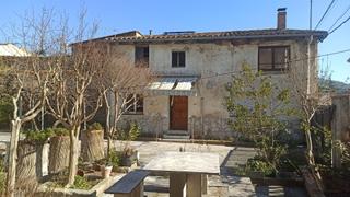 Casa  Firal. Casa con gran patio y garaje