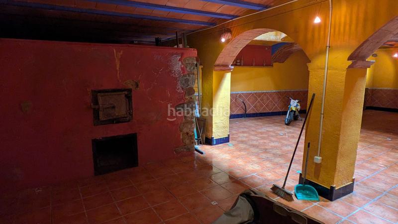 Foto 56790faf-785d-4b96-8923-44523fed8eb5. Masía gran casa con garaje en Osor