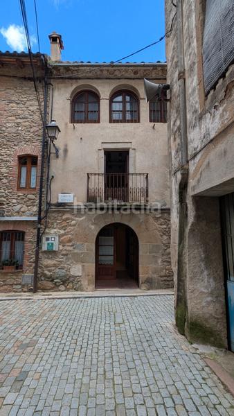 Foto 8f6c6a1f-1acd-4a00-a616-30666ca739c0. Masía gran casa con garaje en Osor