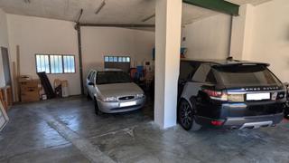 Posto auto  Pare tura. Garaje con patio