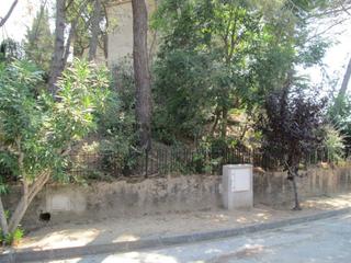 Terreno residencial en Montgoda. Solar en venta