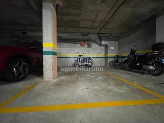 Aparcament cotxe a Fenals. Parking en venta en fenalssanta clotilde