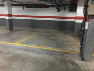 Lloguer Aparcament cotxe a Santa clotilde 10. Parking de alquiler vacacional.