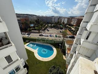 Pis  Joaquim mir. Piso en venta en fenals.