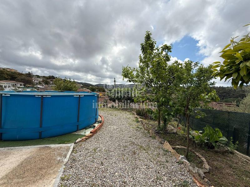 Foto 306a6037-f4e7-4768-b94d-c0d82b8fed7e. Casa amb aparcament piscina a Aiguaviva Parc Vidreres