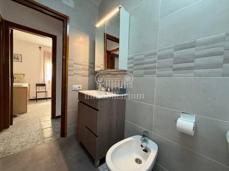 Foto 98ec445f-5d72-48c2-8175-3acd8da019e1. Casa amb aparcament piscina a Aiguaviva Parc Vidreres