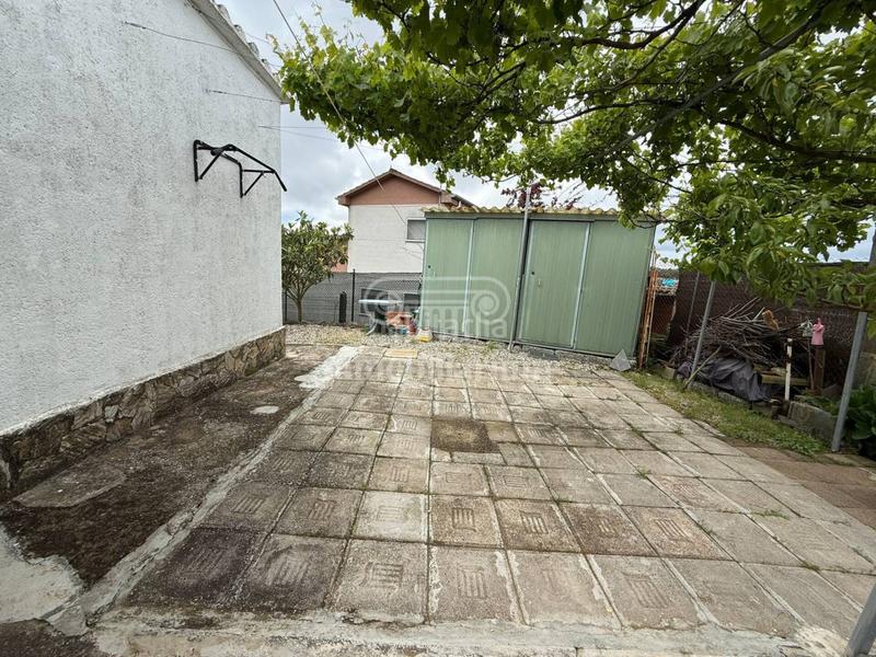 Foto ee4d5e5f-c516-406e-94f8-6807576311bd. Casa amb aparcament piscina a Aiguaviva Parc Vidreres